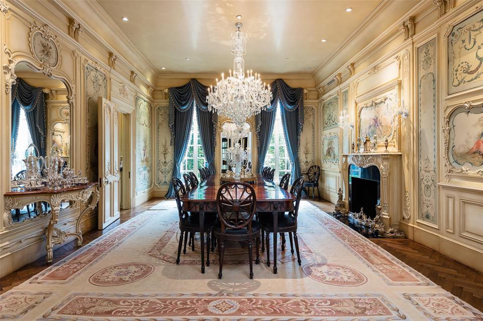 formal dining room