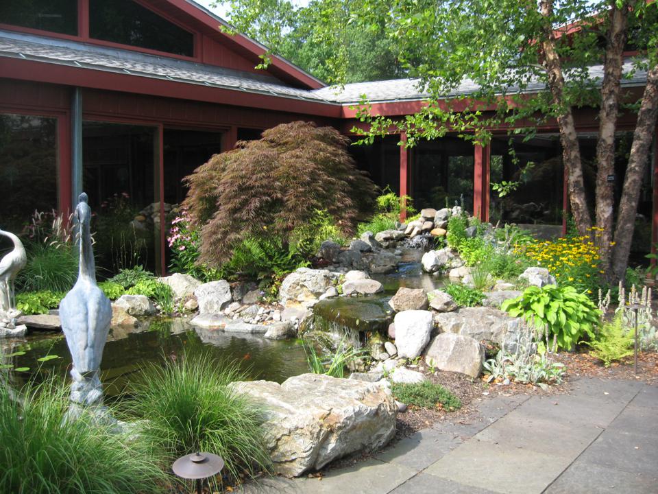 Atrium Courtyard Garden at Meadowood