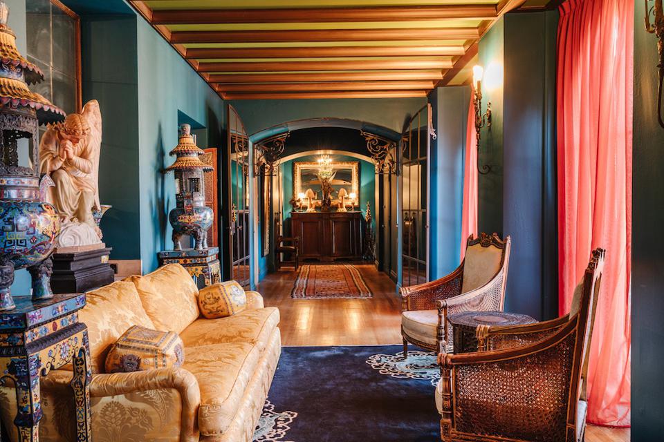 Dana Hollister, Silver Lake, former convent, Paramour Estate