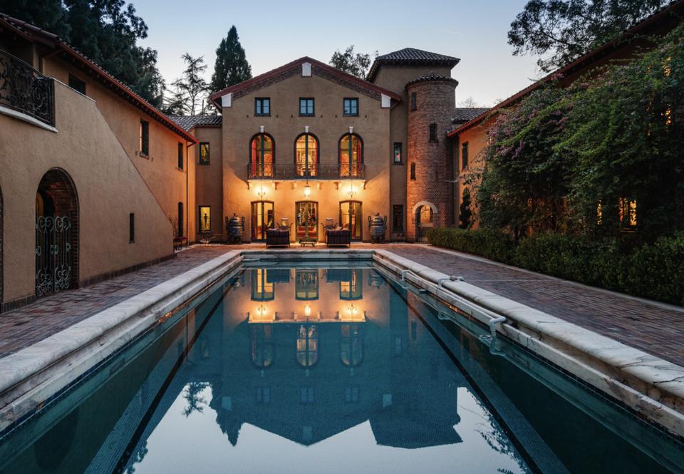 Dana Hollister, Silver Lake, former convent, Paramour Estate