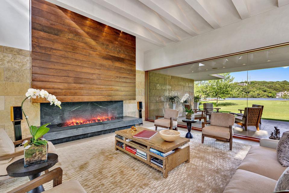 Living room with fireplace
