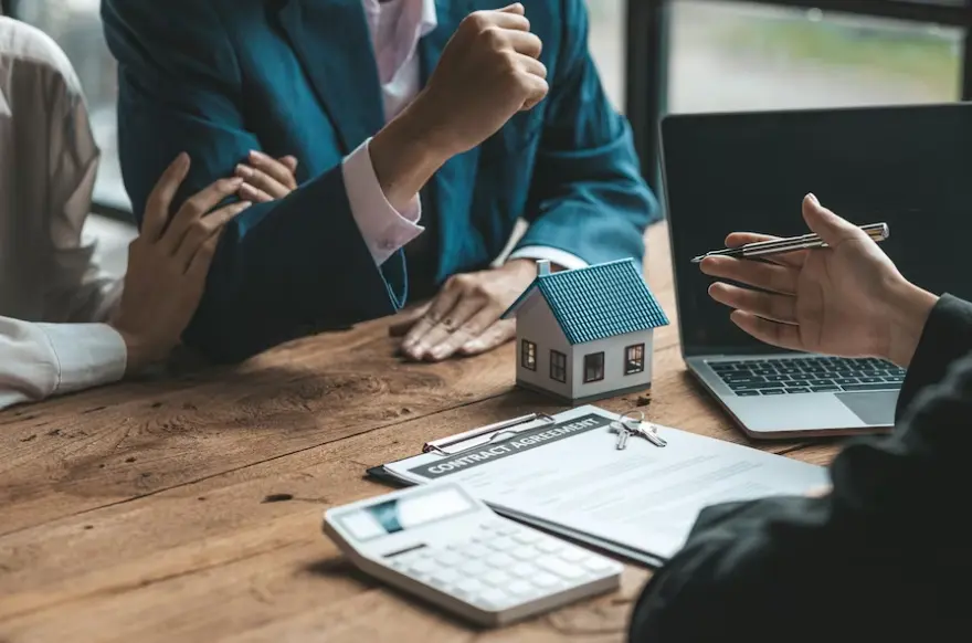 Guide to Mastering Real Estate Negotiations