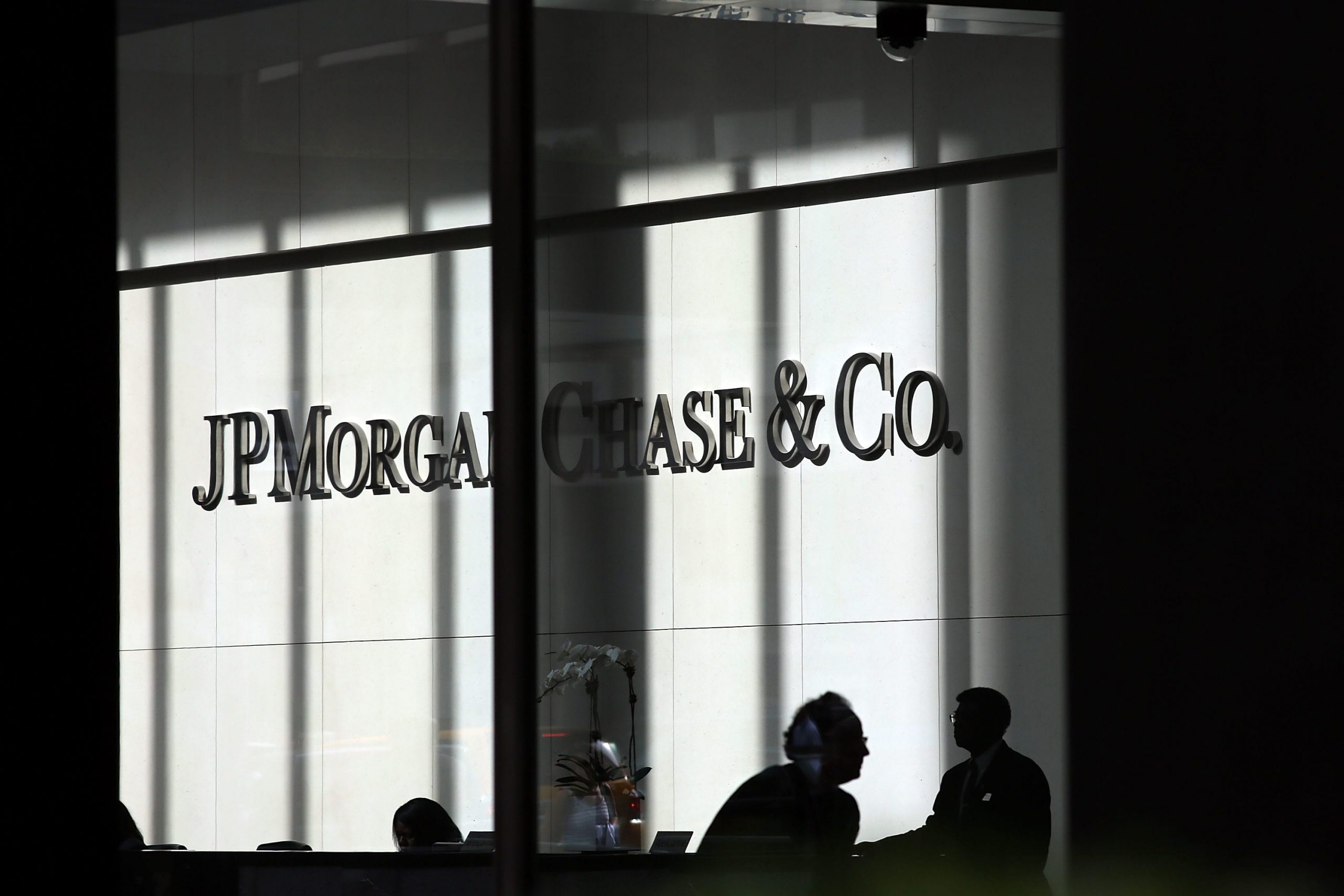 Investors are looking for some clarity from the new earnings season, but likely won't get it