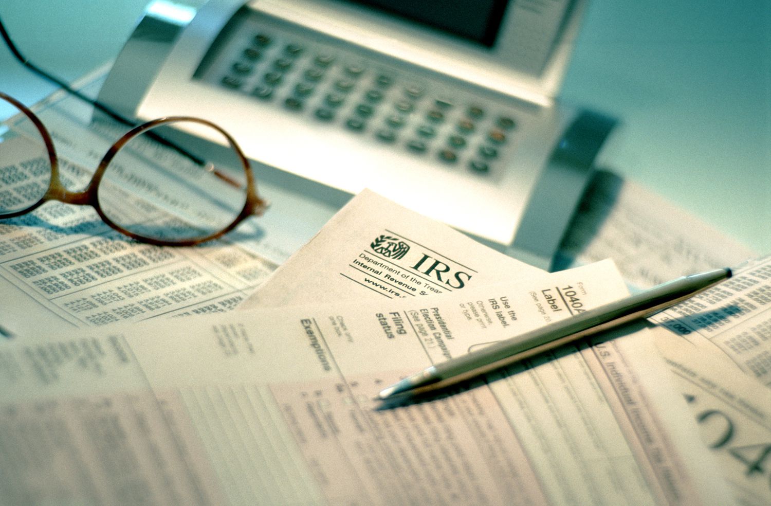 Tax Haven Vs. Tax Shelters: Is There a Difference?
