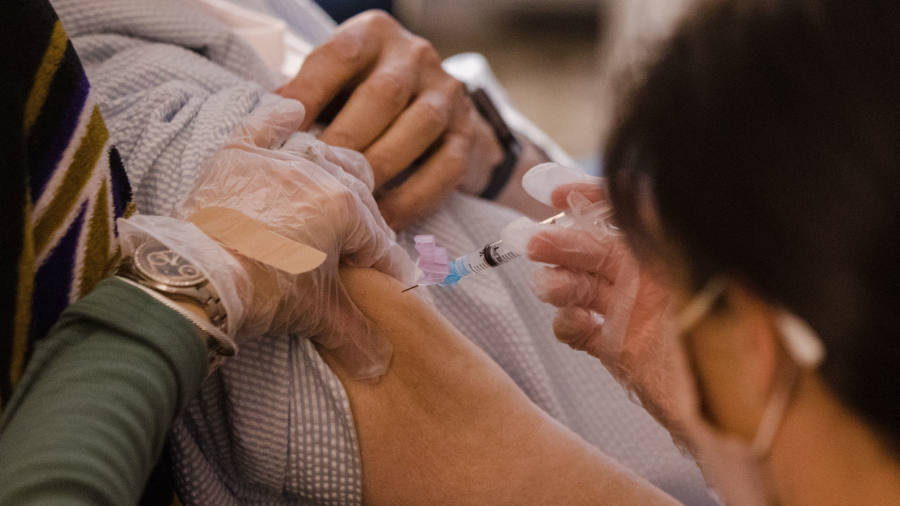 Coronavirus latest: Hong Kong’s latest ‘ambush’ lockdown of tenements finds no new infections