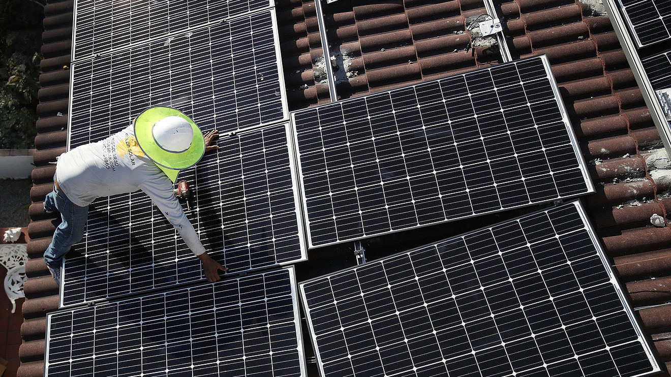 Outside the Box: After underperforming the stock market for years, alternative energy is red hot